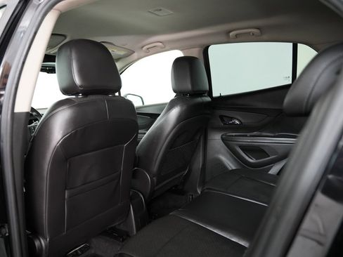 Used 2019 Buick Encore Preferred image 34