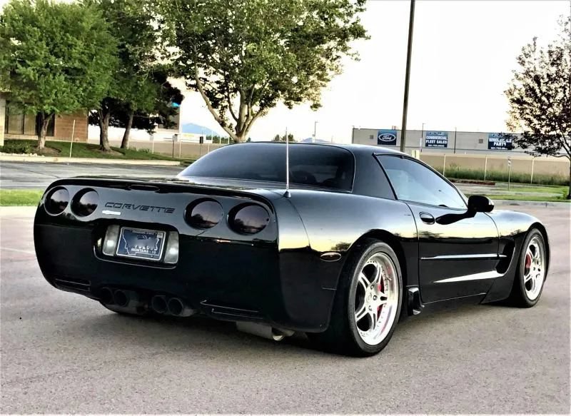 Used 2001 Chevrolet Corvette Z06 w/ Memory Pkg RWD image 7