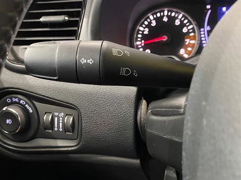 Used 2019 Jeep Renegade Altitude w/ Quick Order Package 2XM image 14