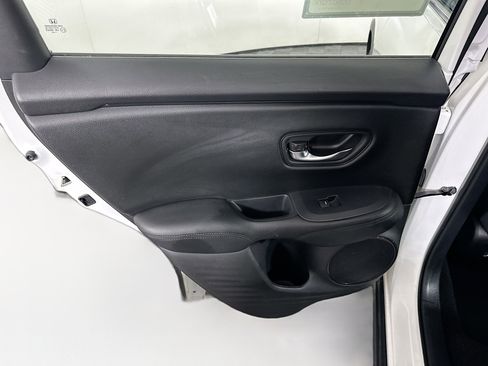 Used 2024 Honda HR-V LX image 24
