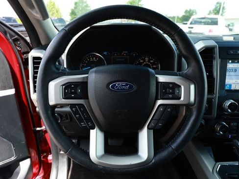 Used 2017 Ford F150 Lariat w/ Equipment Group 502A Luxury AWD/4WD image 11