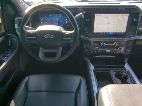 Certified 2024 Ford F250 Lariat w/ Lariat Ultimate Package AWD/4WD image 14
