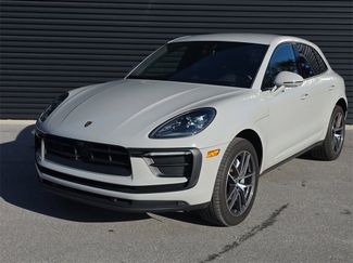 Certified 2022 Porsche Macan video 1