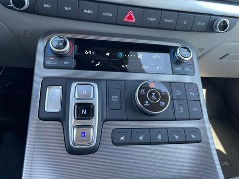 Used 2025 Hyundai Palisade Calligraphy AWD/4WD image 9