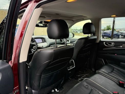 Used 2019 INFINITI QX60 Luxe w/ Essential Package FWD image 9