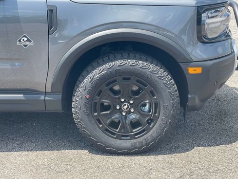 New 2026 Ford Bronco Sport Outer Banks w/ Sasquatch Outer Banks Package AWD/4WD image 25