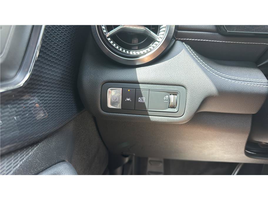 Used 2024 Chevrolet Blazer EV LT AWD/4WD image 33
