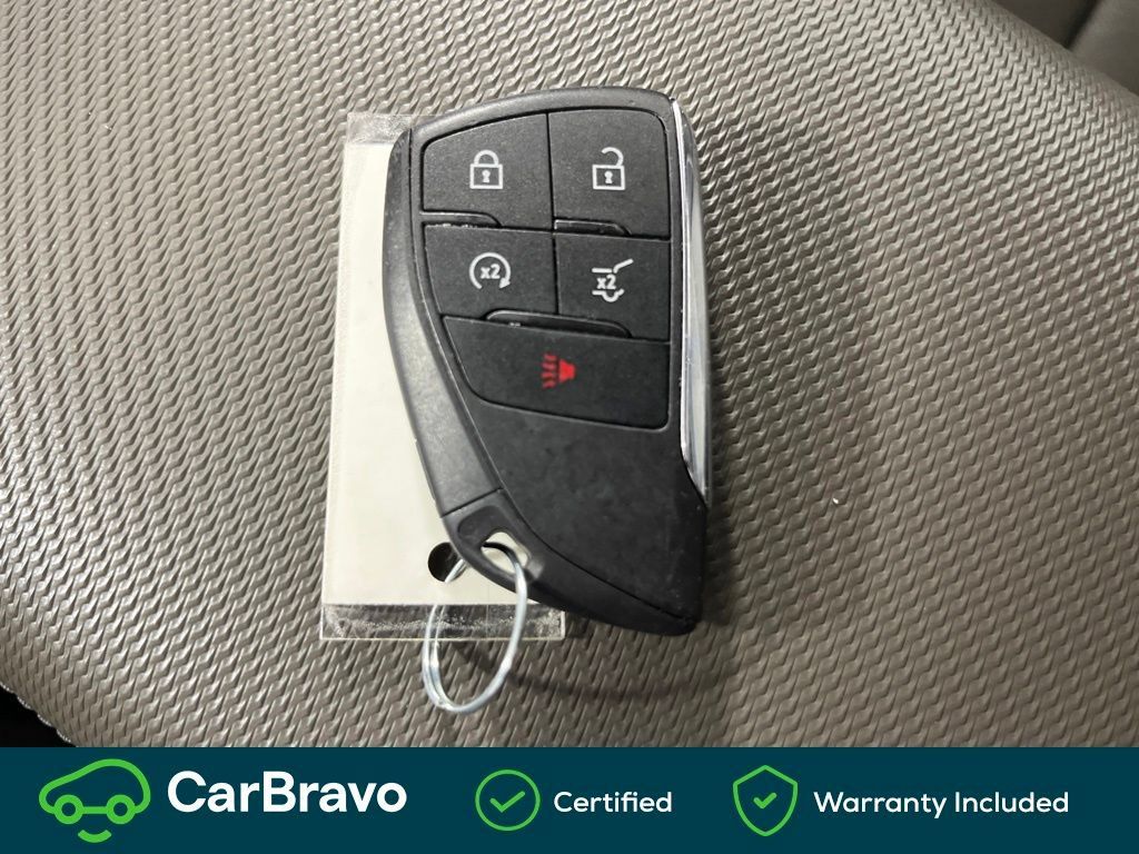 Used 2025 Chevrolet Equinox LT w/ Convenience Package II AWD/4WD image 35