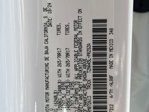 Used 2024 Toyota Tacoma TRD Off-Road image 28