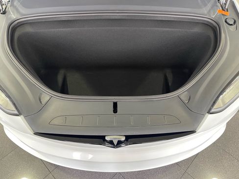 Used 2023 Tesla Model X Plaid image 19