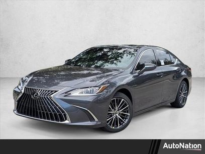 New 2025 Lexus ES 350 w/ Premium Package