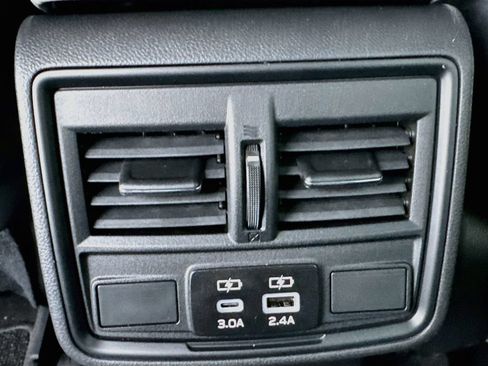New 2026 Subaru Forester Premium AWD/4WD image 31