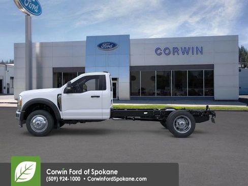 New 2025 Ford F550 4x4 Regular Cab Super Duty w/ XL Chrome Package image 5