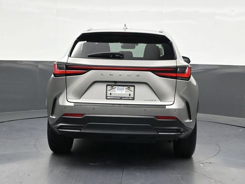 Used 2024 Lexus NX 250 FWD w/ Cold Area Package image 4