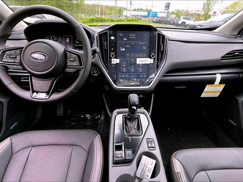 Used 2025 Subaru Crosstrek 2.5i Limited AWD/4WD image 5