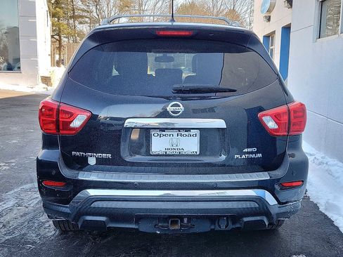 Used 2018 Nissan Pathfinder Platinum w/ Cargo Package image 2