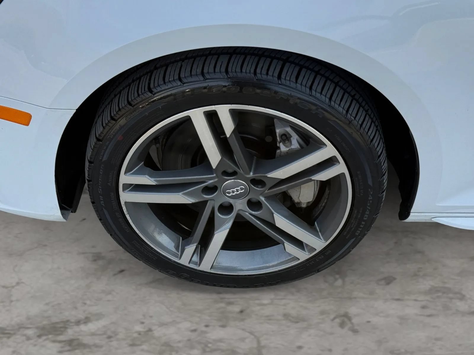 Used 2018 Audi A4 2.0T Premium Plus w/ Premium Plus Package AWD/4WD image 43