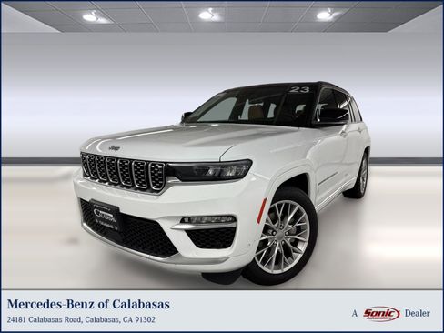 Used 2023 Jeep Grand Cherokee Summit w/ Adv Protech Group IV AWD/4WD image 1
