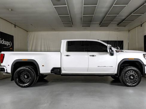 Used 2024 GMC Sierra 3500 Denali w/ Denali Reserve Package AWD/4WD image 6