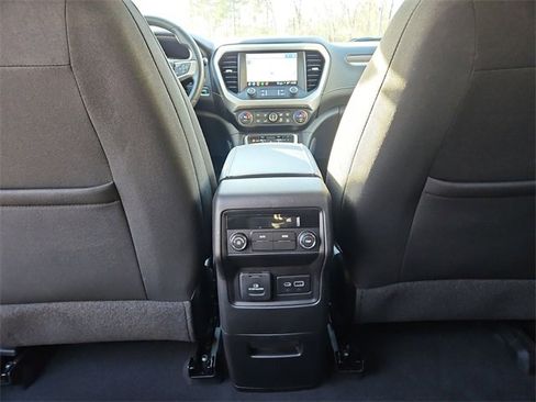 Used 2023 GMC Acadia SLE w/ Driver Convenience Package image 21
