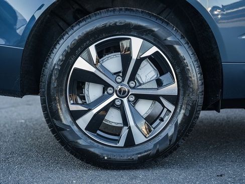 New 2026 Volvo XC60 B5 Core w/ Climate Package image 19