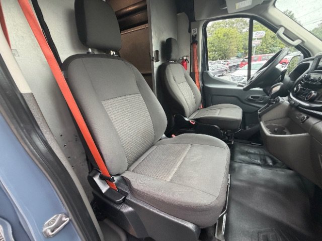 Used 2020 Ford Transit 250 148 High Roof Extended RWD image 18