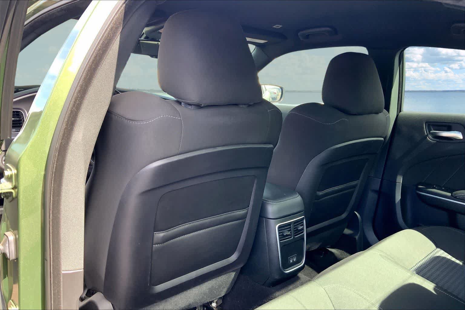 Used 2022 Dodge Charger Scat Pack RWD image 12
