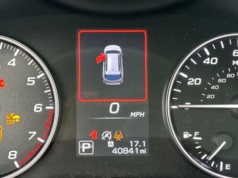 Used 2022 Subaru Outback Premium image 16