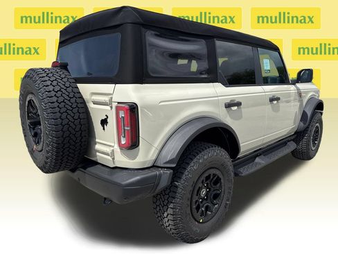 New 2026 Ford Bronco Badlands w/ Wildtrak Package AWD/4WD image 15