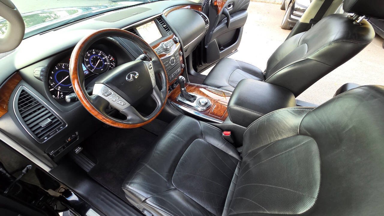 Used 2015 INFINITI QX80 4WD w/ Deluxe Technology Package image 30