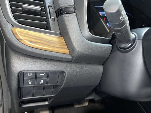 Used 2018 Honda CR-V EX-L image 24