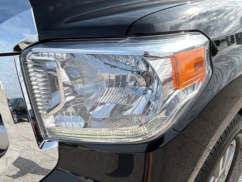 Used 2014 Toyota Tundra 1794 Edition AWD/4WD image 27