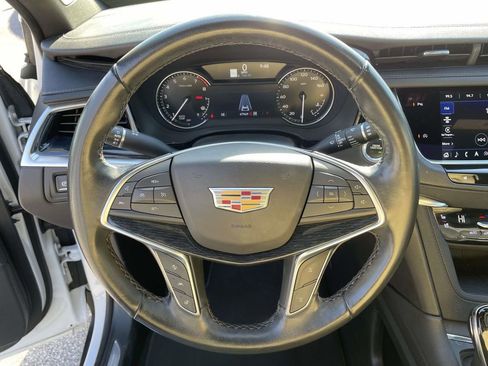 Used 2024 Cadillac XT5 Premium Luxury image 20