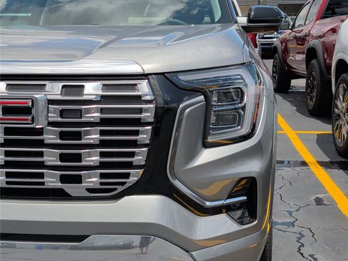 New 2026 GMC Terrain Denali AWD/4WD image 28