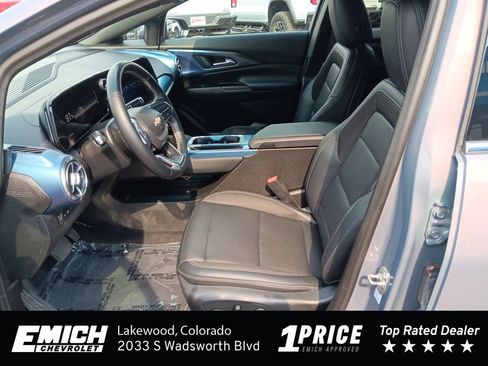 Used 2024 Chevrolet Equinox EV LT AWD/4WD image 9