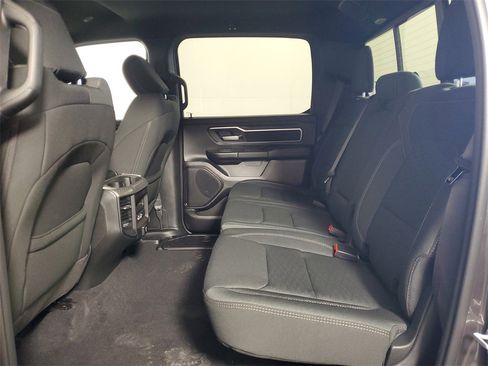 New 2026 RAM 1500 4x4 Crew Cab image 19