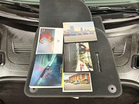 Certified 2025 Porsche 718 Boxster Spyder RS w/ Chrono Package RWD image 39