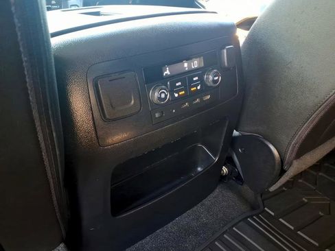 Used 2018 Chevrolet Tahoe LT AWD/4WD image 14
