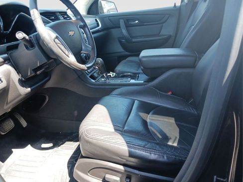 Used 2015 Chevrolet Traverse LT image 6