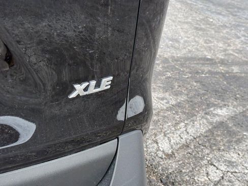 Used 2025 Toyota RAV4 XLE image 6