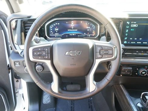 Used 2024 Chevrolet Silverado 1500 RST w/ Convenience Package II RWD image 27