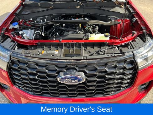 Used 2025 Ford Explorer ST-Line w/ Premium Package AWD/4WD image 38