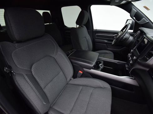 Used 2019 RAM 1500 Big Horn image 17