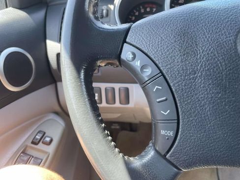 Used 2011 Toyota Tacoma PreRunner w/ SR5 Pkg #2 RWD image 22