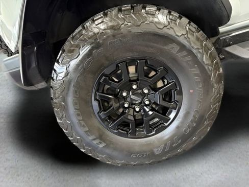 Used 2024 Ford Bronco Raptor w/ Interior Carbon Fiber Pack 6 AWD/4WD image 36