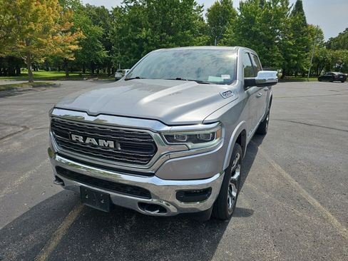 Used 2022 RAM 1500 Limited AWD/4WD image 2