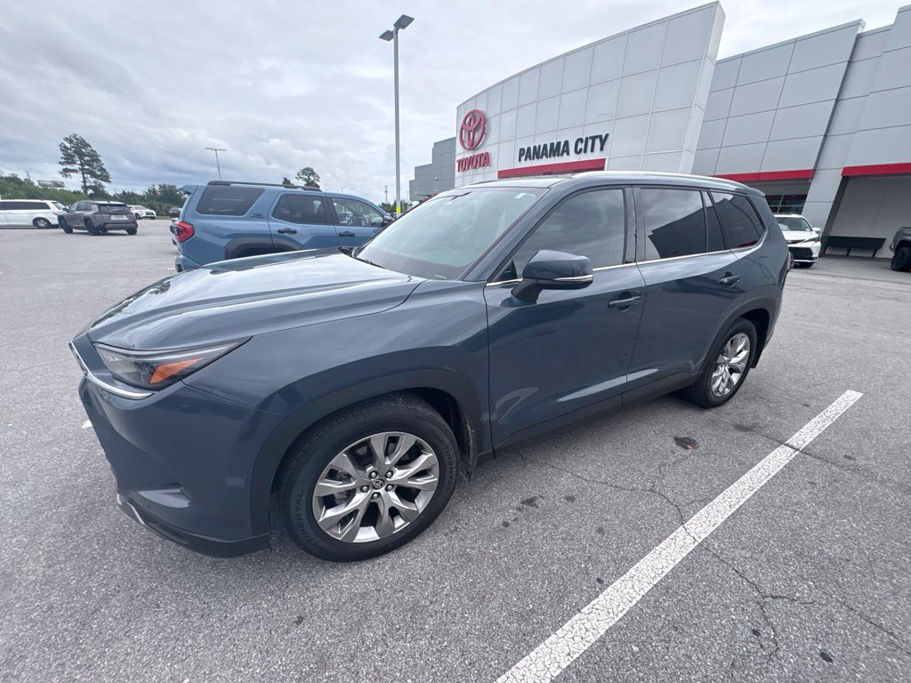 Used 2026 Toyota Grand Highlander AWD image 7