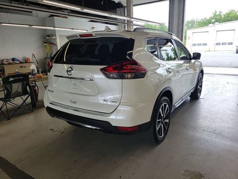 Used 2019 Nissan Rogue SL w/ Premium Package AWD/4WD image 3