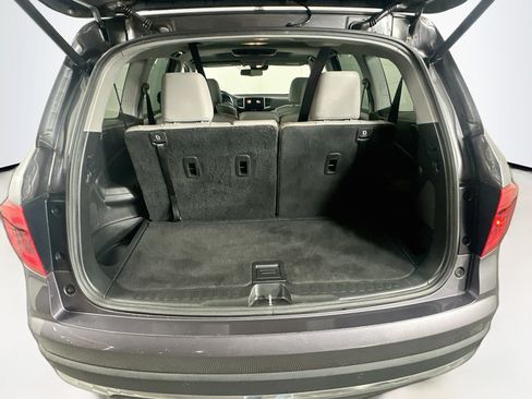 Used 2017 Honda Pilot Touring image 31