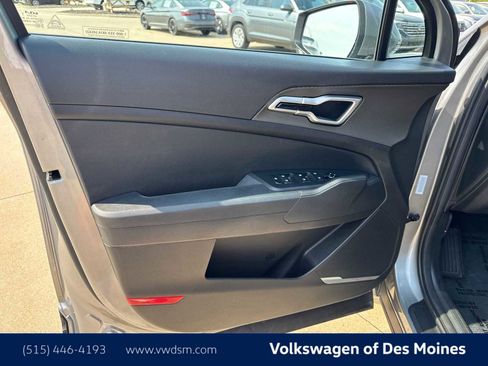 Used 2024 Kia Sportage LX image 22